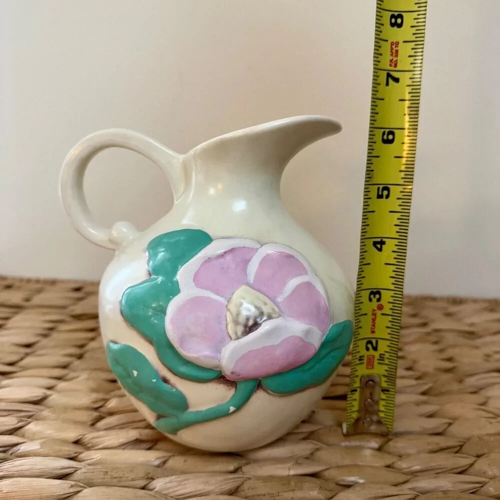 Red Wing Pottery #1028 Magnolia Flower Pitcher Vase Vintage 1940's Matte Ivory